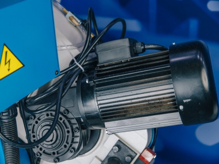 Фото двигателя ленточнопильного станка для резки металла MetalTec BS 250 FHE